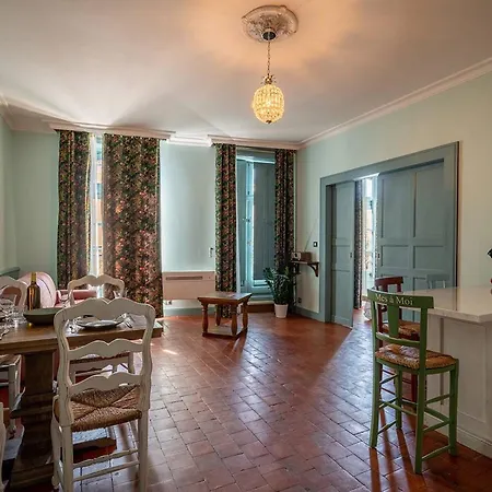 Apartment Historique, Animaux Admis, Centre De - Fr-1-607-213